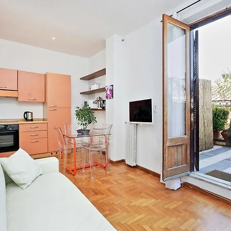 Spagna Charme Terrace דירה